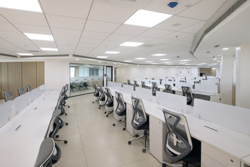 Linear Desking Workstation