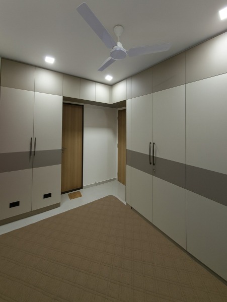 Wardrobe with loft